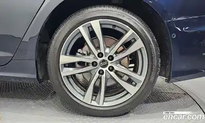 Audi A6 2022 2.0 автомат (гидро), миниатюра 7