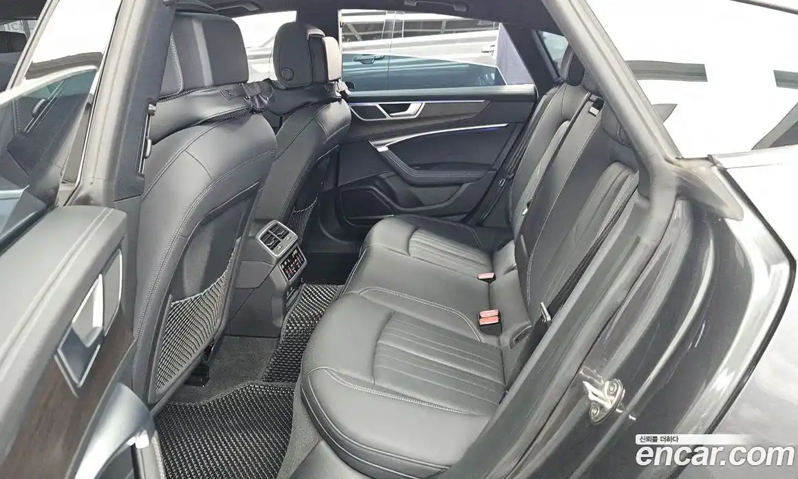Audi A7 2022 3.0 автомат (гидро), фото 16