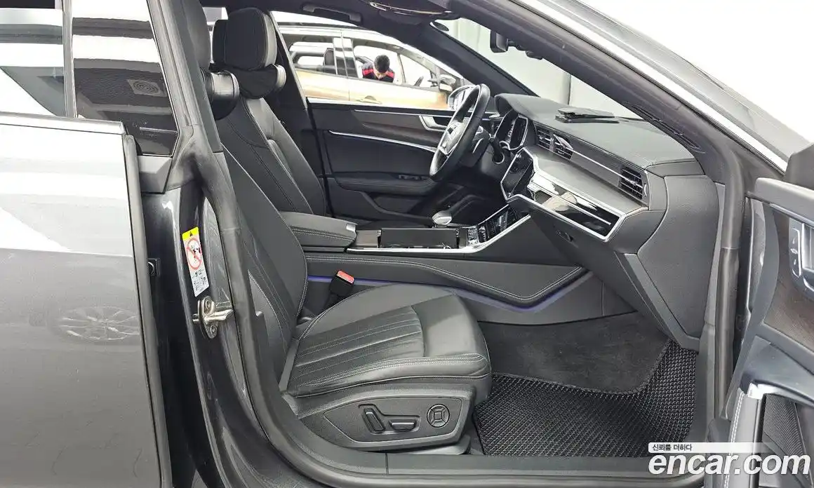 Audi A7 2022 3.0 автомат (гидро), фото 17