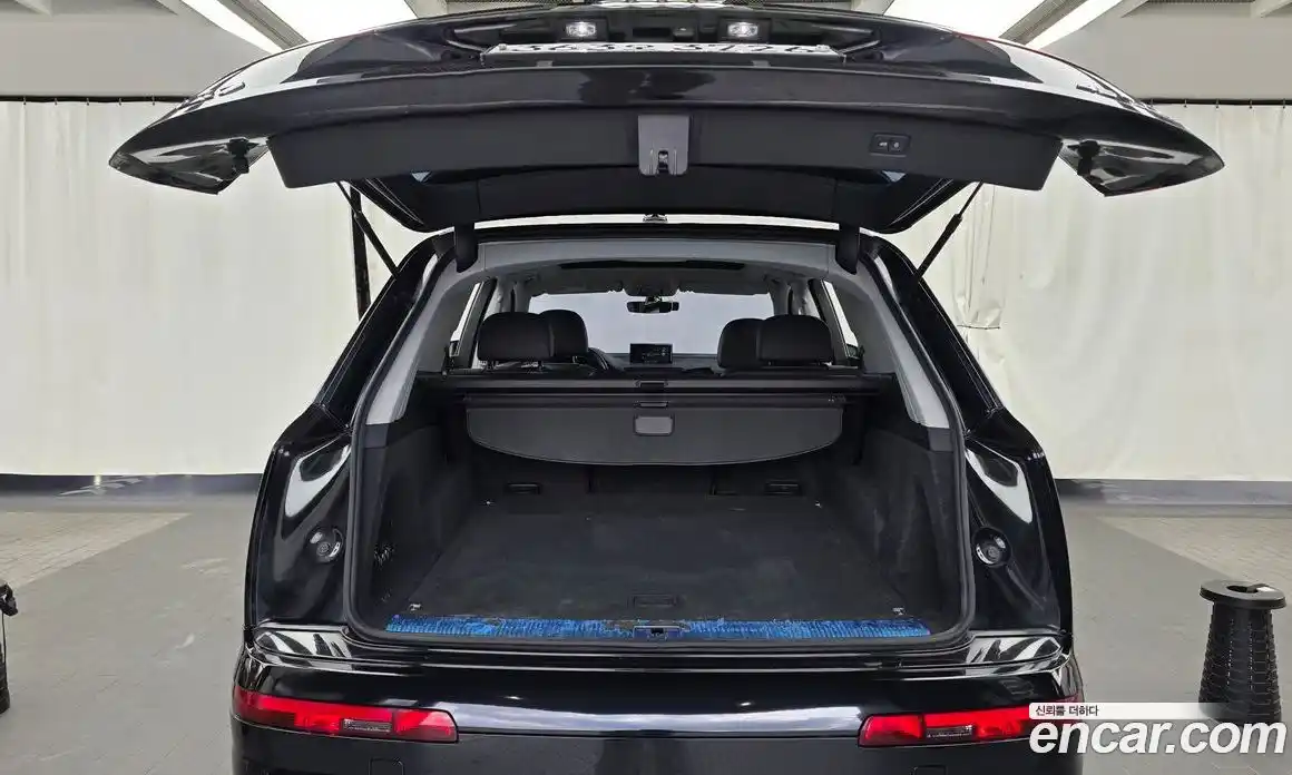 Audi Q7 2019 2.0 автомат (гидро), фото 26