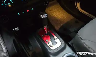 Jeep Wrangler 2017 3.6 автомат (гидро), миниатюра 12