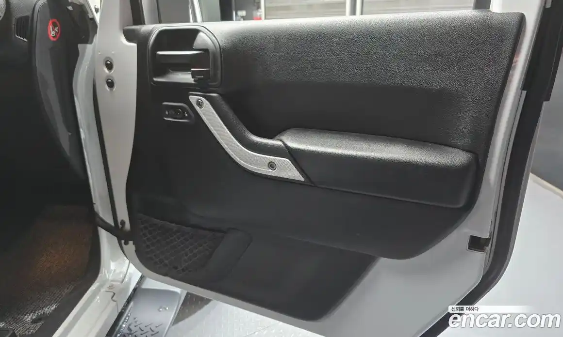 Jeep Wrangler 2017 3.6 автомат (гидро), фото 15