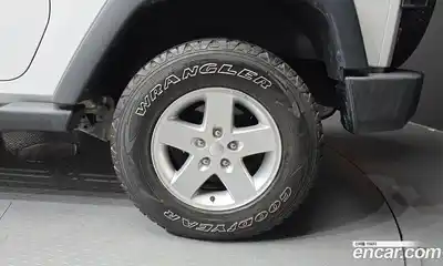 Jeep Wrangler 2017 3.6 автомат (гидро), миниатюра 7