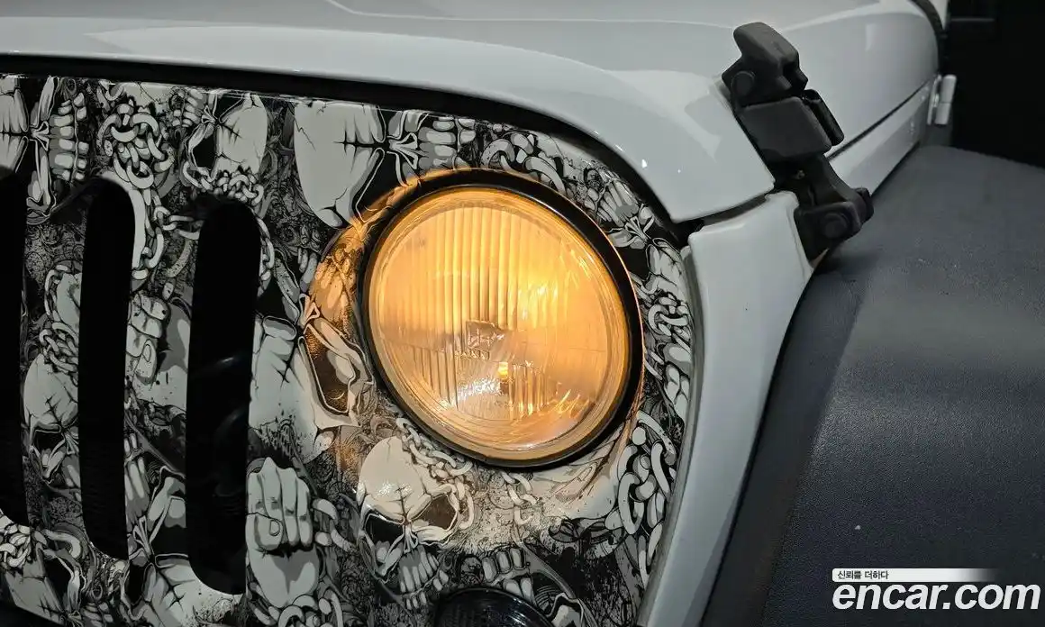 Jeep Wrangler 2017 3.6 автомат (гидро), фото 8