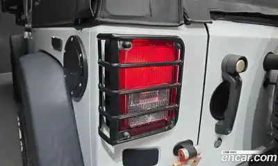 Jeep Wrangler 2017 3.6 автомат (гидро), миниатюра 9
