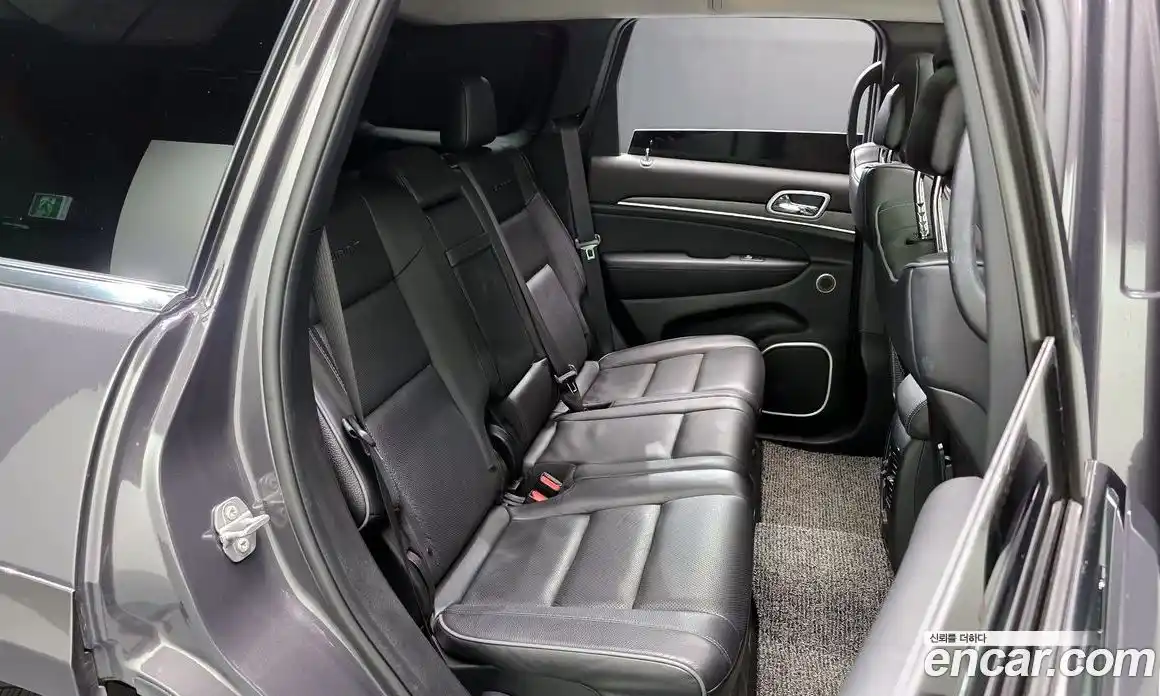 Jeep Cherokee 2021 3.6 автомат (гидро), фото 17
