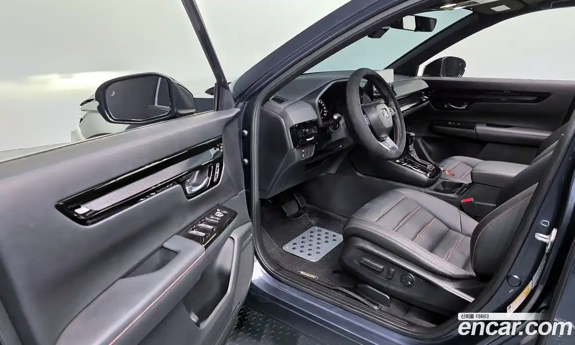 Honda CR-V 2023 2.0 автомат (гидро), фото 13
