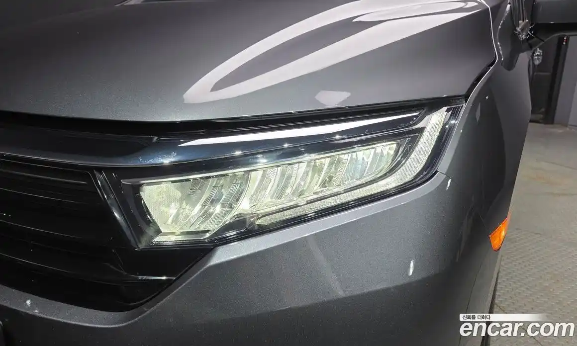 Honda Odyssey 2023 3.5 автомат (гидро), фото 7