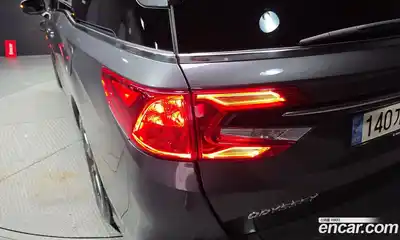 Honda Odyssey 2023 3.5 автомат (гидро), миниатюра 8