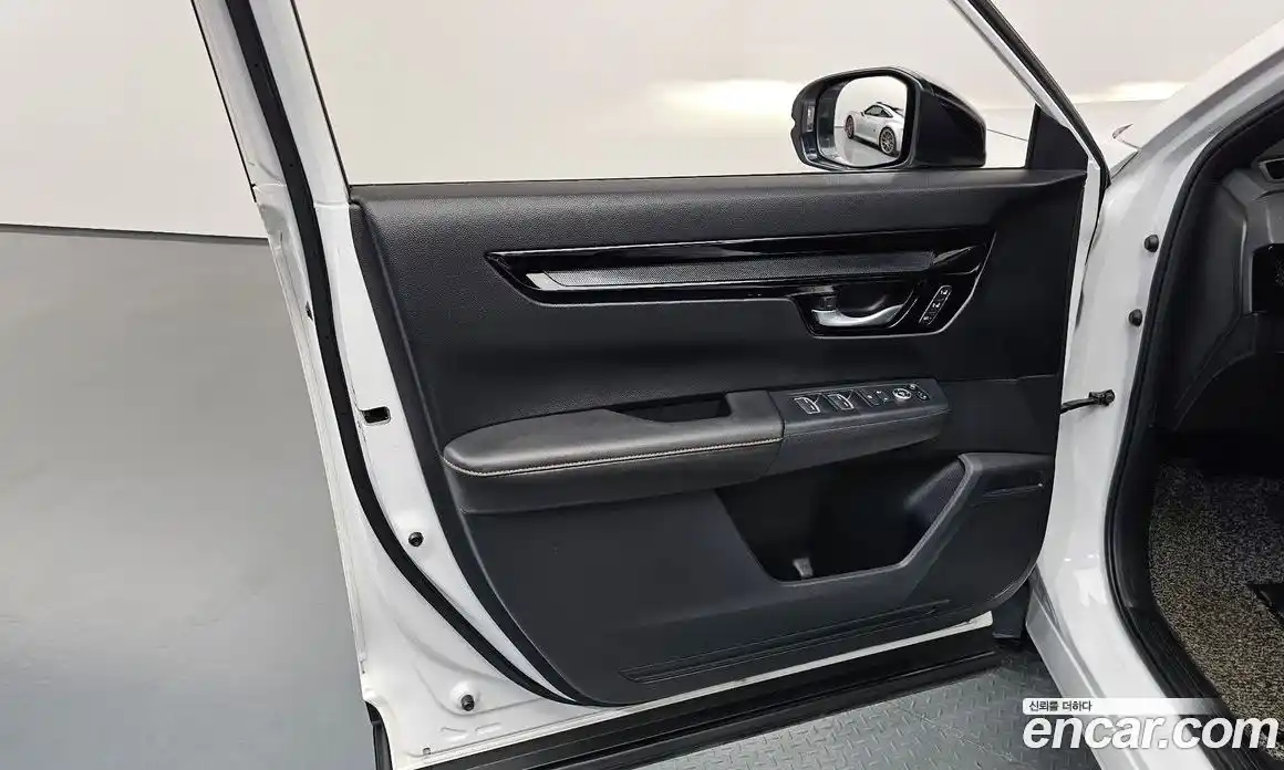 Honda CR-V 2023 2.0 автомат (гидро), фото 14