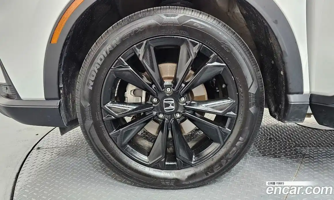 Honda CR-V 2023 2.0 автомат (гидро), фото 5
