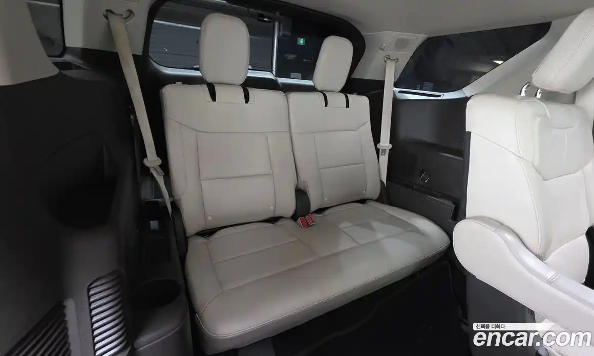 Ford Explorer 2022 3.0 автомат (гидро), фото 24