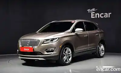 Lincoln MKC 2019 2.0 автомат (гидро), миниатюра 1 Lincoln MKC 2019 2.0 автомат (гидро), миниатюра 1