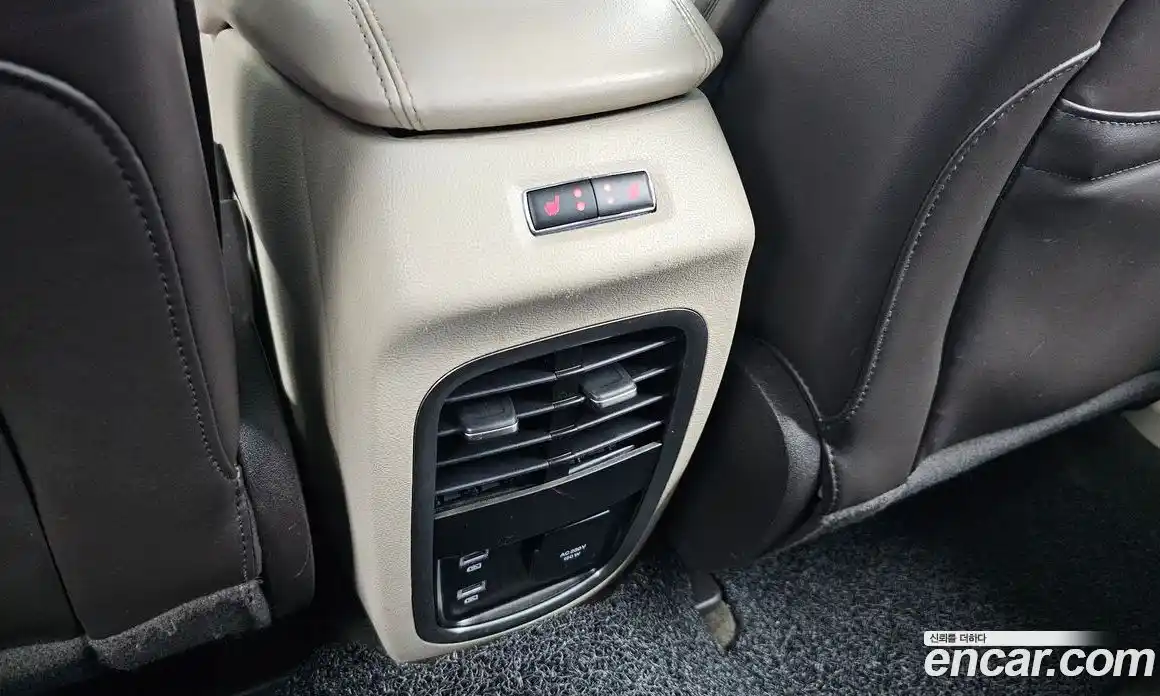 Lincoln MKC 2019 2.0 автомат (гидро), фото 19 Lincoln MKC 2019 2.0 автомат (гидро), фото 19