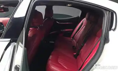 Maserati Ghibli 2015 3.0 автомат (гидро), миниатюра 11 Maserati Ghibli 2015 3.0 автомат (гидро), миниатюра 11