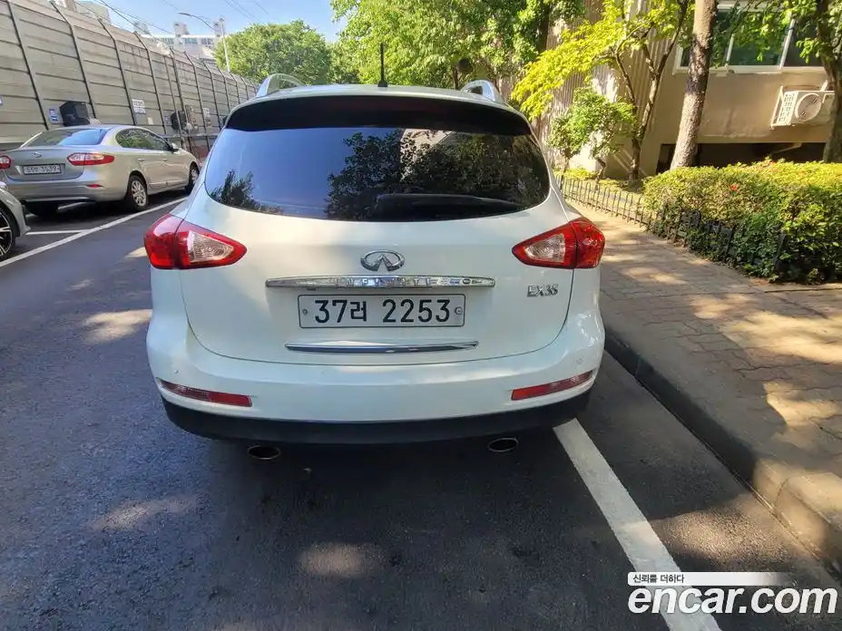 Infiniti EX 2010 3.5 автомат (гидро), фото 1 Infiniti EX 2010 3.5 автомат (гидро), фото 1