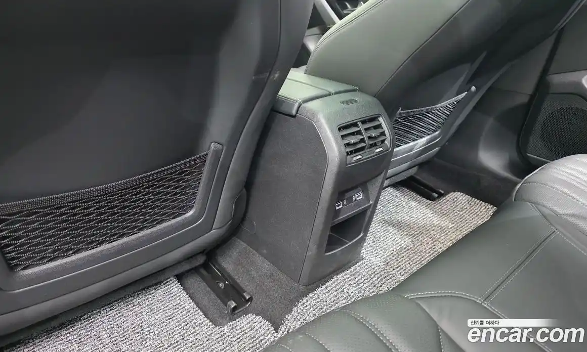 Peugeot 308 2023 1.5 автомат (гидро), фото 32