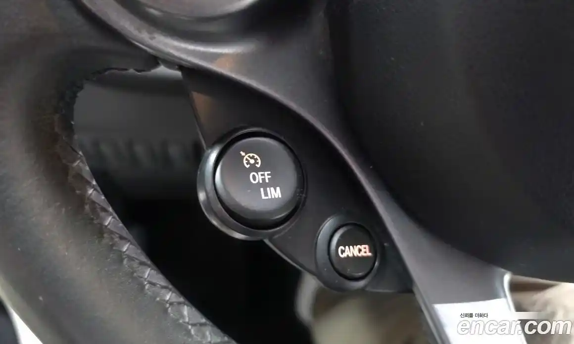Smart Fortwo 2015 1.0 автомат (гидро), фото 17
