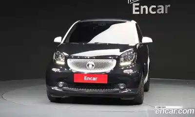 Smart Fortwo 2015 1.0 автомат (гидро), миниатюра 3