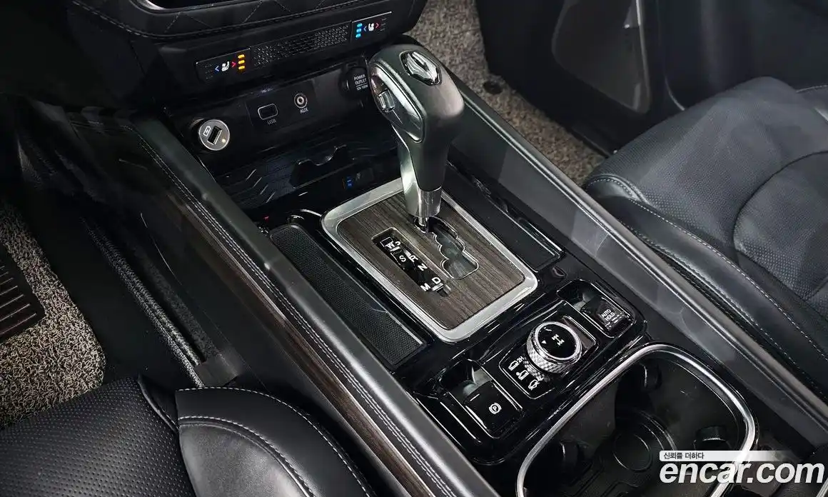 SsangYong Rexton 2017 2.2 автомат (гидро), фото 9