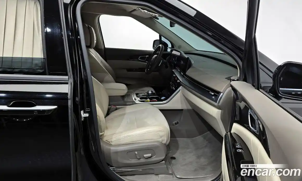 Kia Carnival 2022 3.5 автомат (гидро), фото 11