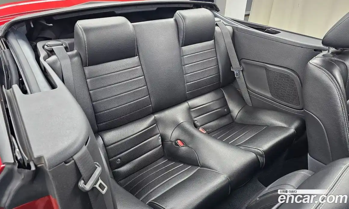 Ford Mustang 2009 4.0 автомат (гидро), фото 11