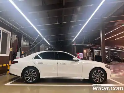 Mercedes-Benz E-Class 2026 2.0 гидро, миниатюра 2 Mercedes-Benz E-Class 2026 2.0 гидро, миниатюра 2