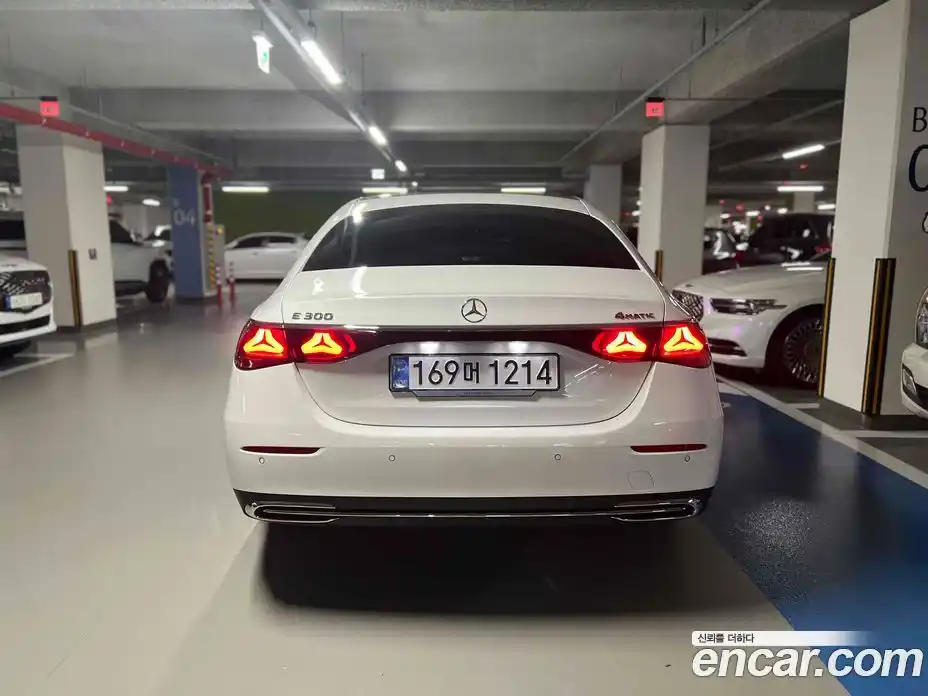 Mercedes-Benz E-Class 2026 2.0 гидро, фото 4 Mercedes-Benz E-Class 2026 2.0 гидро, фото 4