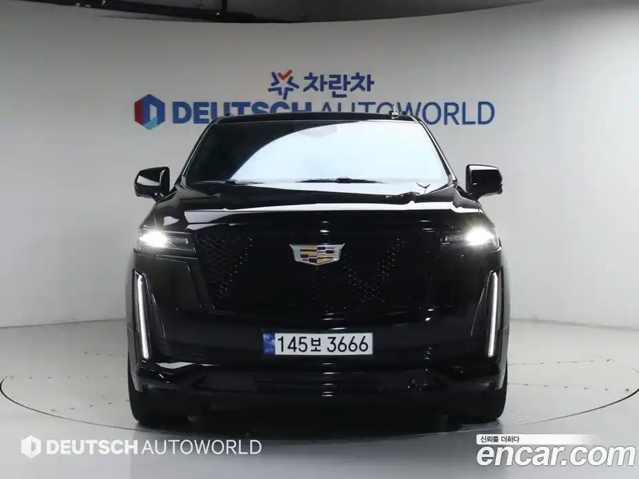 Cadillac Escalade 2023 6.2 автомат (гидро), фото 3 Cadillac Escalade 2023 6.2 автомат (гидро), фото 3