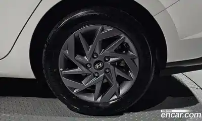 Hyundai Avante 2025 1.6 автомат (гидро), миниатюра 7