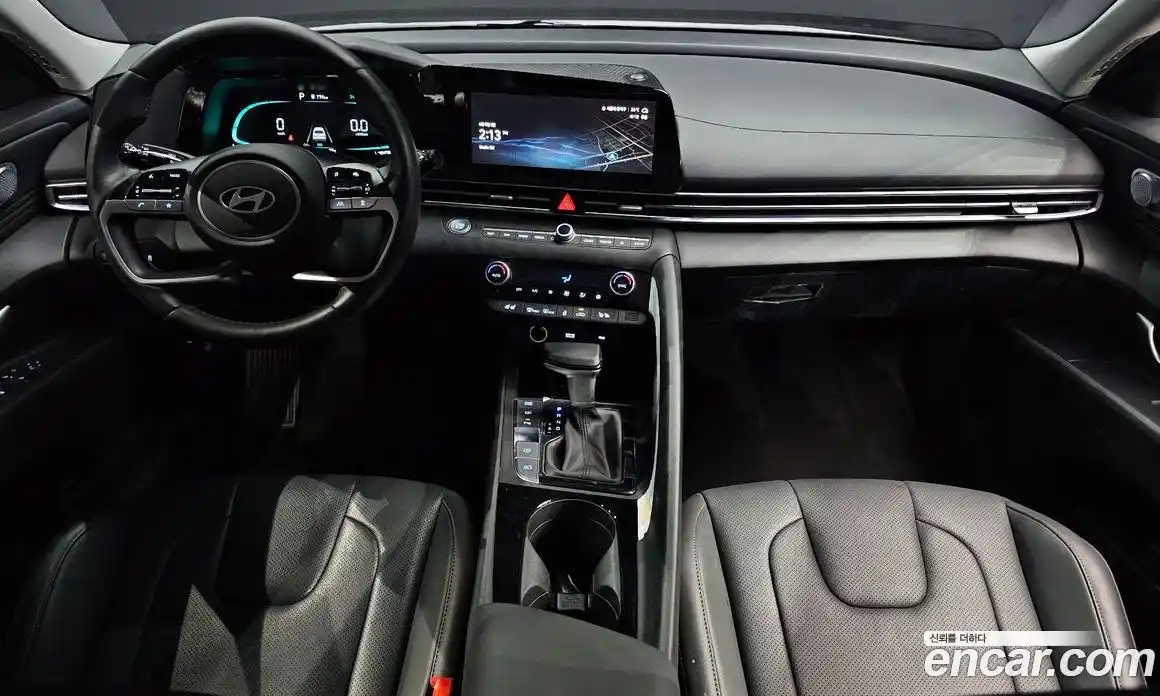 Hyundai Avante 2025 1.6 автомат (гидро), фото 10