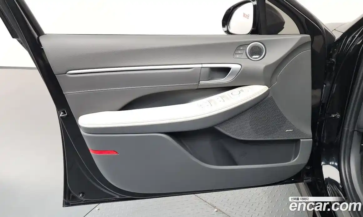 Hyundai Sonata 2025 1.6 автомат (гидро), фото 14