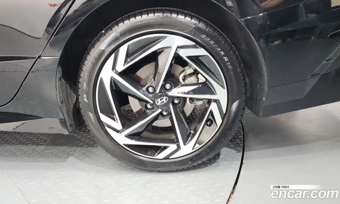 Hyundai Sonata 2025 1.6 автомат (гидро), фото 7