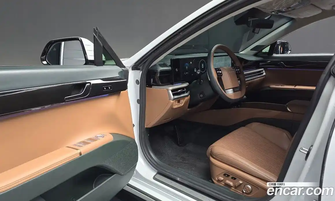 Hyundai Grandeur 2023 2.5 автомат (гидро), фото 13