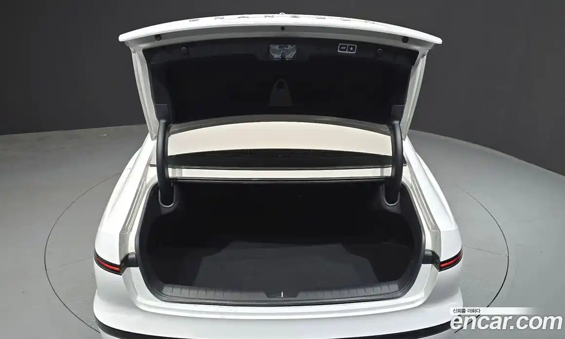 Hyundai Grandeur 2023 2.5 автомат (гидро), фото 31