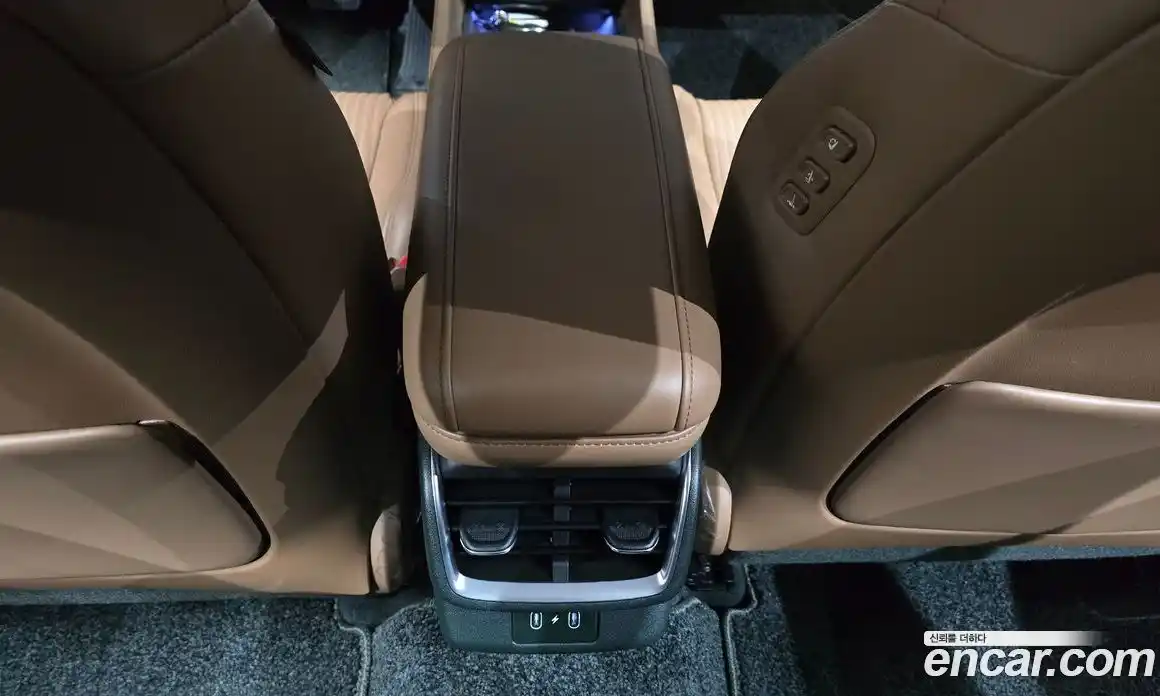 Hyundai Grandeur 2023 2.5 автомат (гидро), фото 32