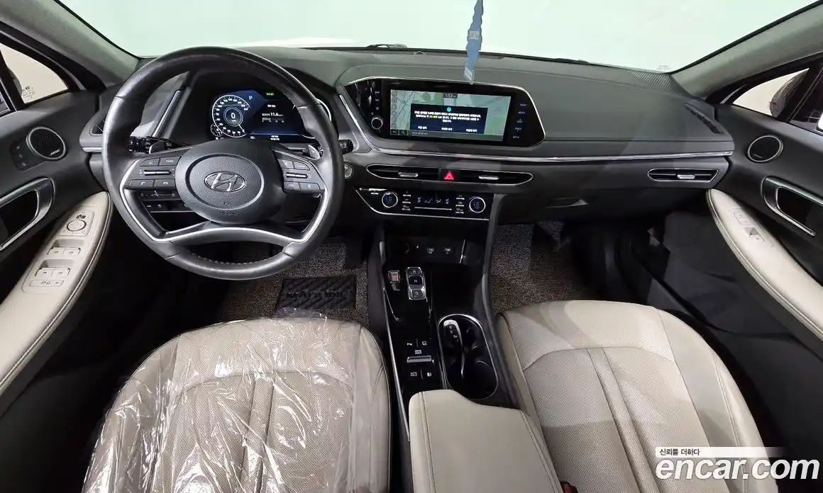 Hyundai Sonata 2022 1.6 автомат (гидро), фото 9