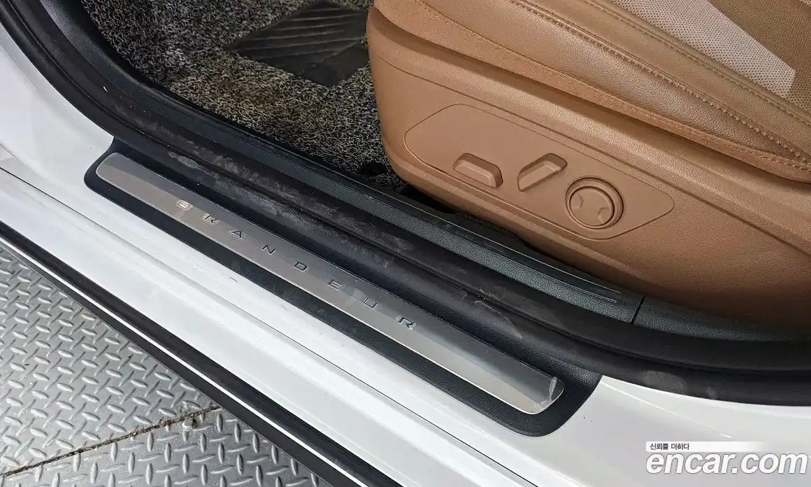 Hyundai Grandeur 2023 2.5 автомат (гидро), фото 28