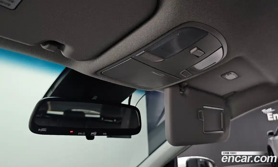 Hyundai Kona 2018 1.6 автомат (гидро), фото 24