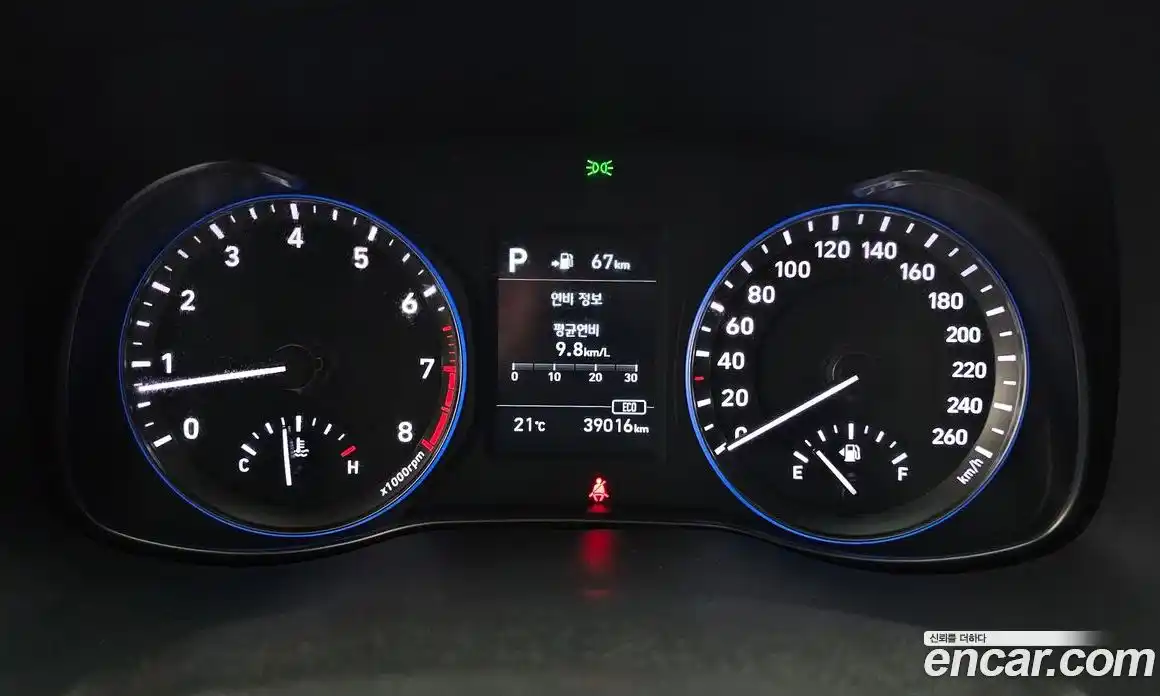 Hyundai Kona 2018 1.6 автомат (гидро), фото 10