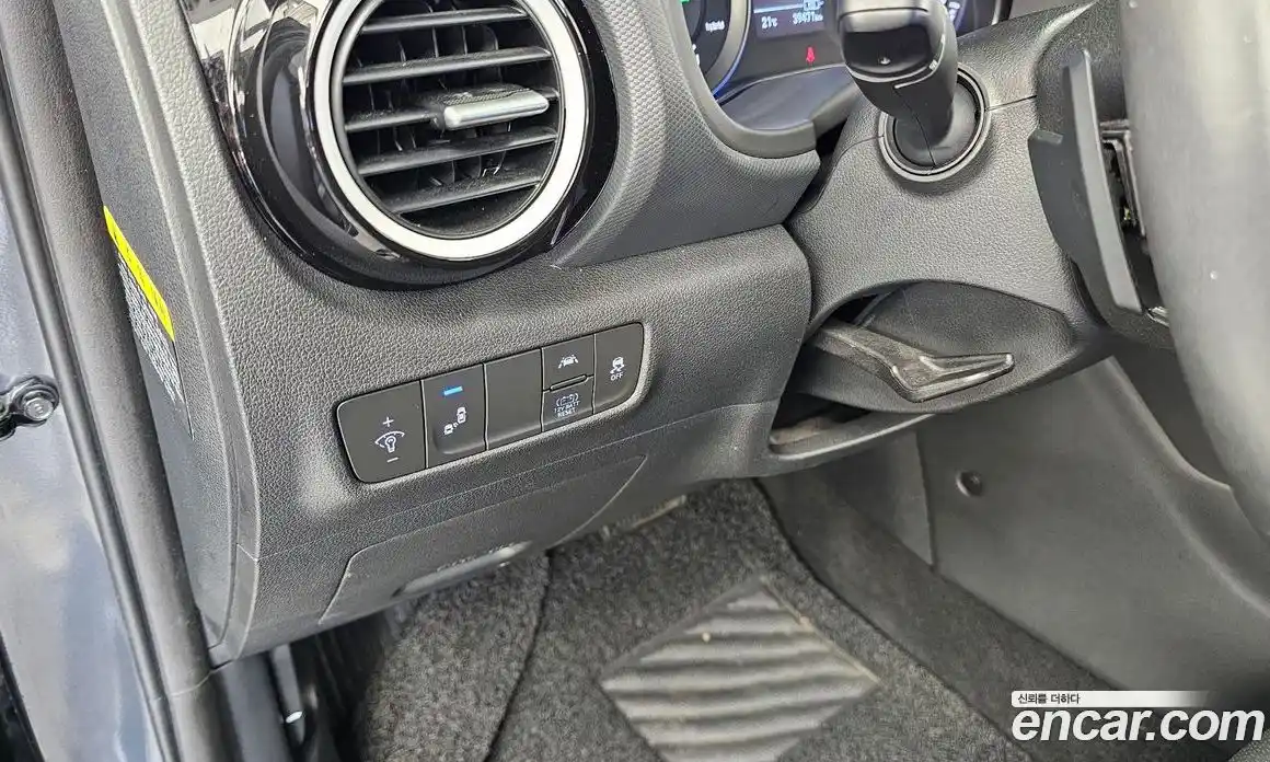 Hyundai Kona 2020 1.6 автомат (гидро), фото 22