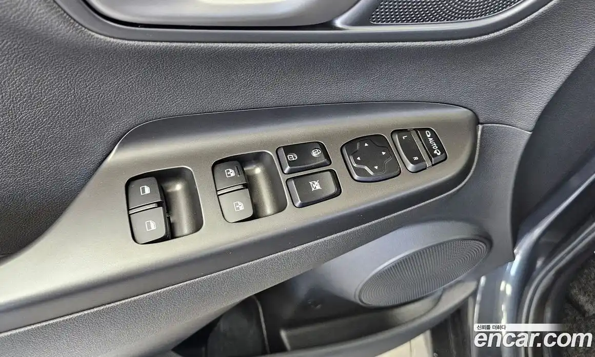 Hyundai Kona 2020 1.6 автомат (гидро), фото 28