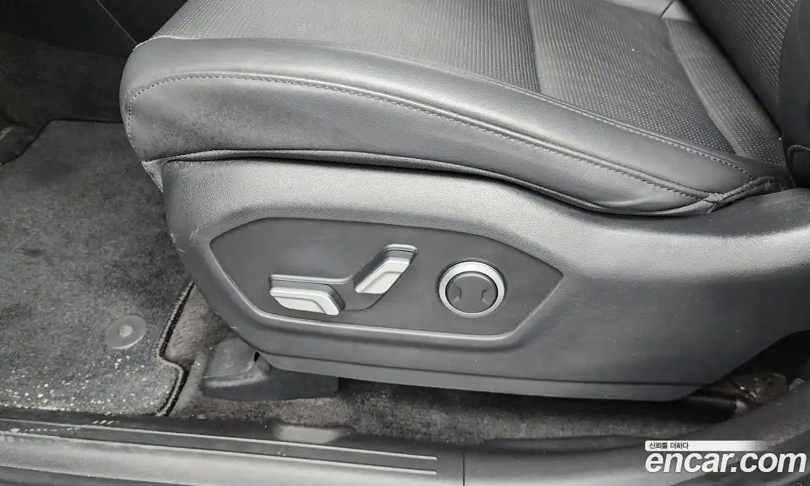 Hyundai Santa Fe 2024 1.6 автомат (гидро), фото 31