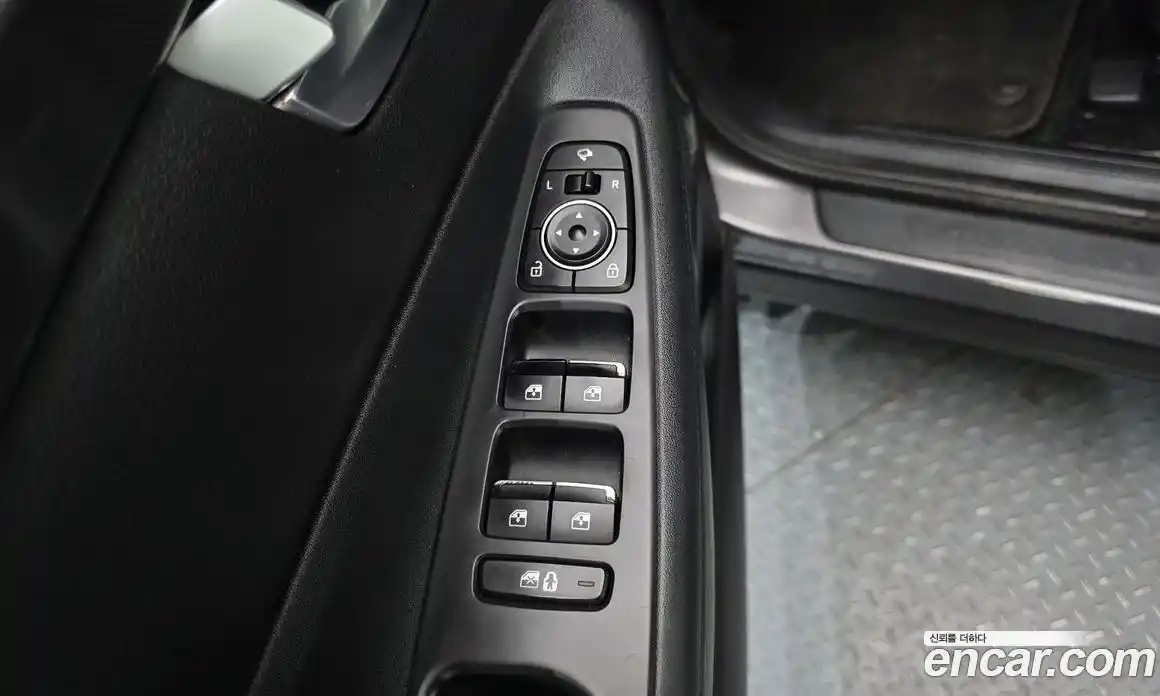 Hyundai Santa Fe 2022 2.2 автомат (гидро), фото 28