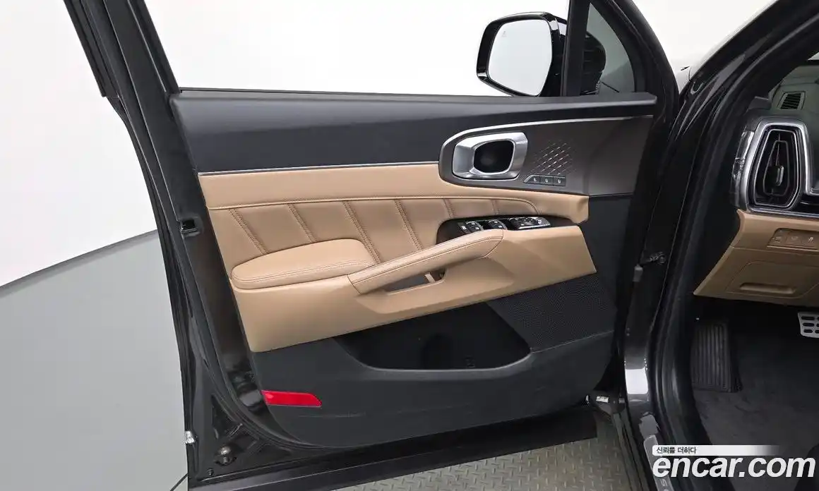 Kia Sorento 2024 1.6 автомат (гидро), фото 13