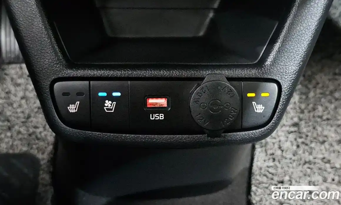 Kia Ray 2022 1.0 автомат (гидро), фото 24