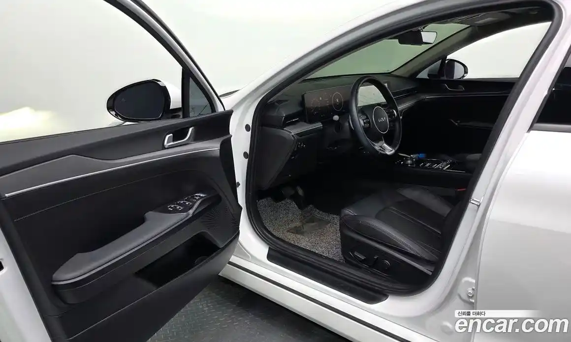 Kia K5 (Optima) 2024 2.0 автомат (гидро), фото 10