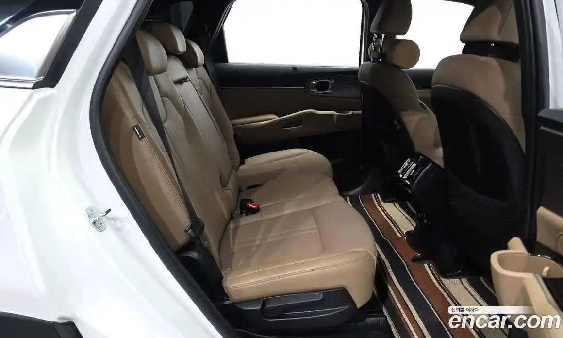 Kia Sorento 2025 1.6 автомат (гидро), фото 18
