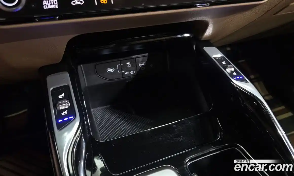 Kia Sorento 2025 1.6 автомат (гидро), фото 25