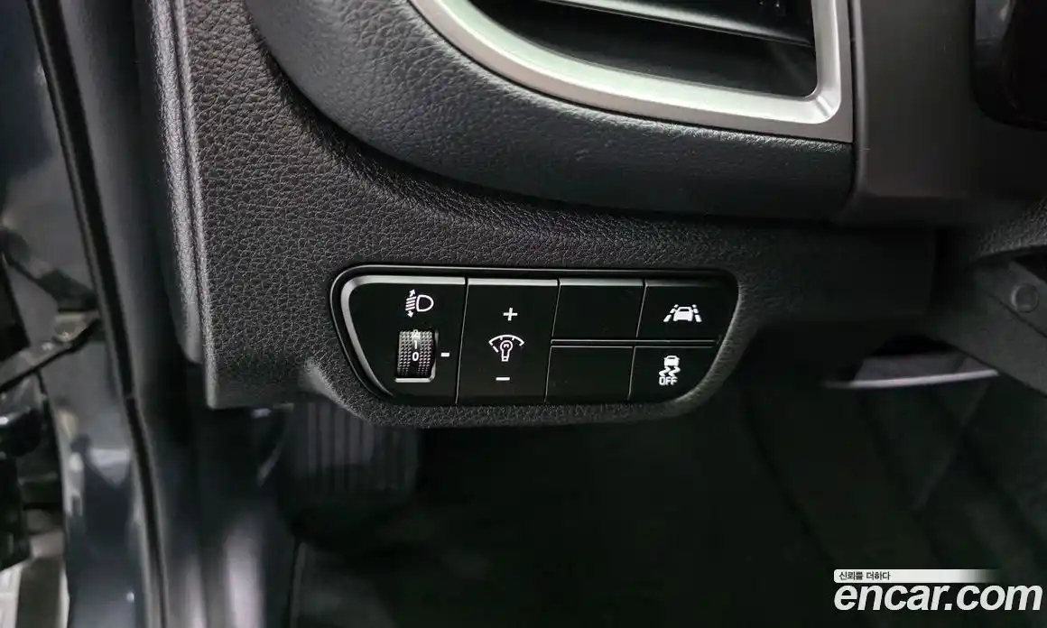 Kia Seltos 2021 1.6 автомат (гидро), фото 30